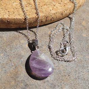 🎉HP🎉Amythest Quartz Tear Drop Sterling Silver Necklace
